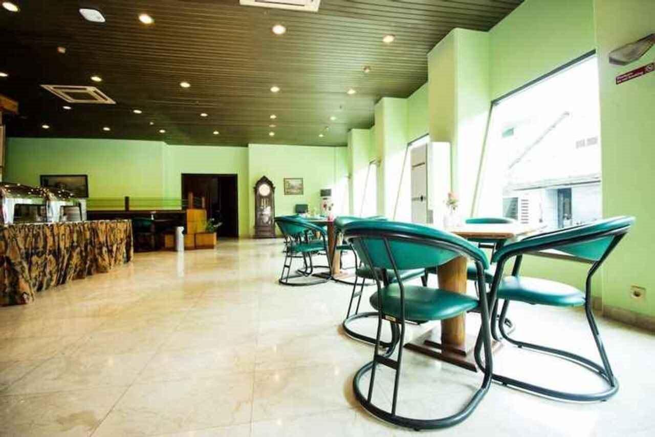 Super Oyo Townhouse 2 Hotel Gunung Sahari Jakarta Ngoại thất bức ảnh