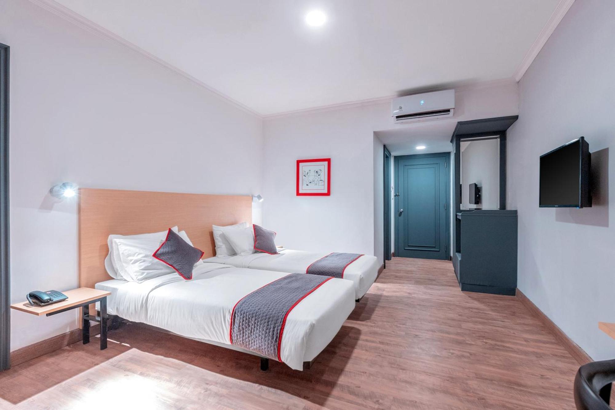 Super Oyo Townhouse 2 Hotel Gunung Sahari Jakarta Ngoại thất bức ảnh