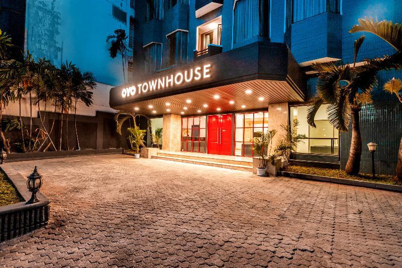 Super Oyo Townhouse 2 Hotel Gunung Sahari Jakarta Ngoại thất bức ảnh